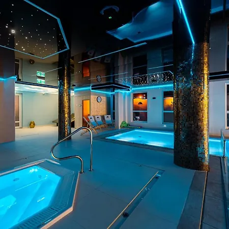 Twardowski Bed & Breakfast 4*